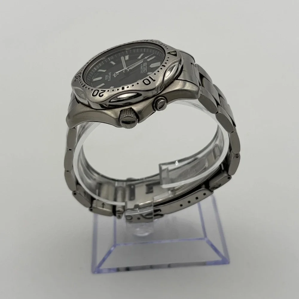 Seiko Watch SKH191 Kinetic Sports 200 Black Dial